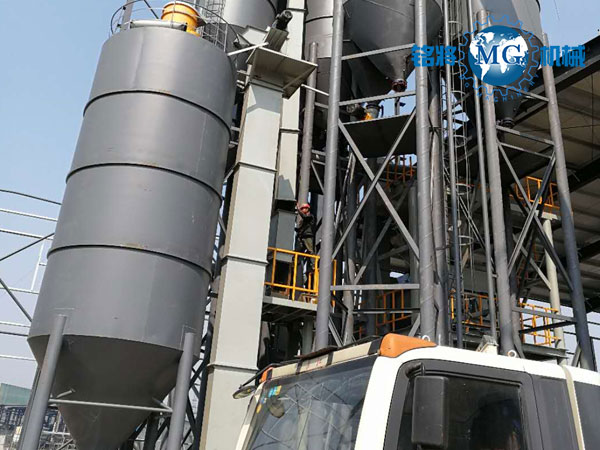 斗式提升机有几种张紧方式？